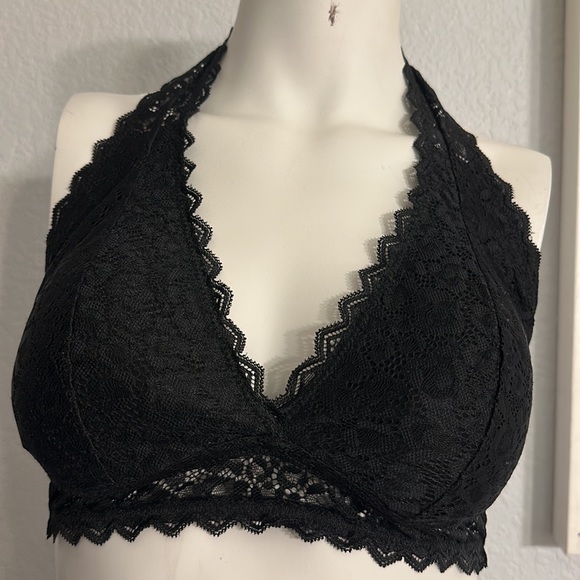 Auden Black Lace Bralette - Picture 1 of 5